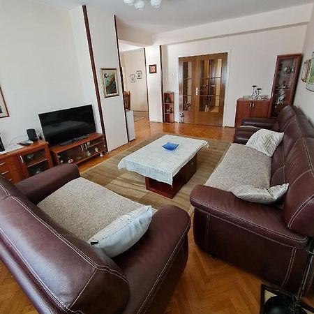 Family Apartment Ivanovic Skopje Eksteriør billede